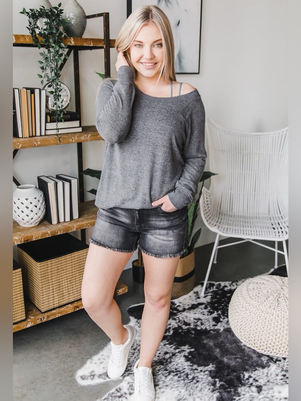 Feel the Breeze Top (NWT) Charcoal Melange, Size XS *fits like a S/M